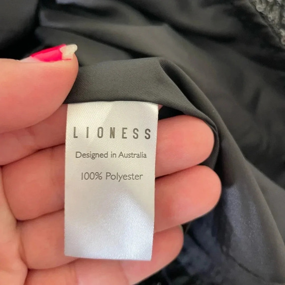 Lioness black sequin mini skirt - Picture 13 of 15